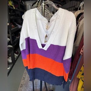 POL deep vneck multicolored sweater woman’s size Medium